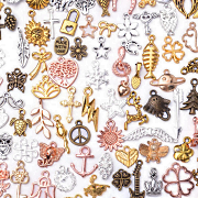 METAL PENDANTS AND CHARMS