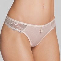 TRIUMPH ELEGANT ANGEL CURVES STRING ΙΒΟΥΑΡ 3